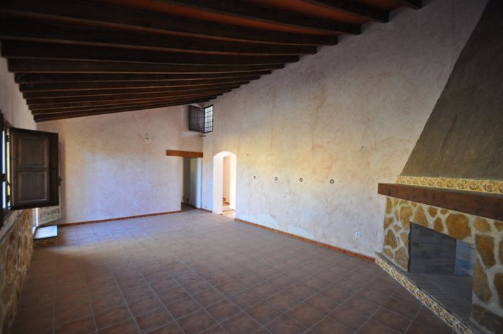 Image No.5-4 Bed Country House for sale