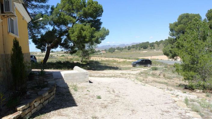 Image No.14-3 Bed Villa for sale