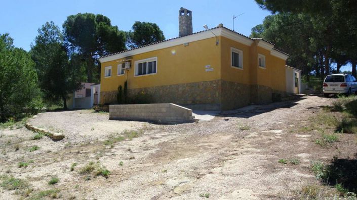 Image No.3-3 Bed Villa for sale