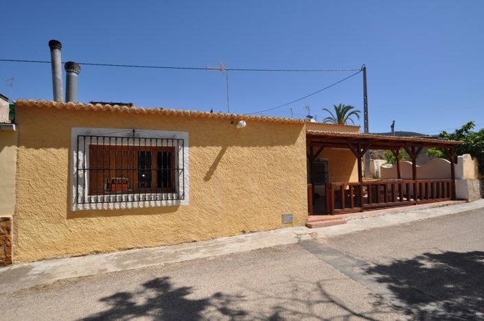 Image No.17-4 Bed House for sale