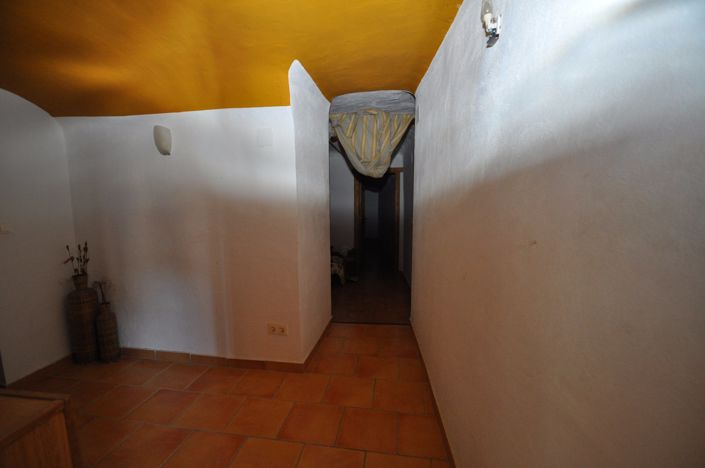 Image No.32-4 Bed House for sale