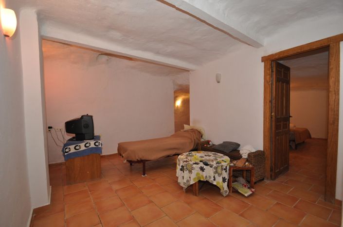 Image No.49-4 Bed House for sale