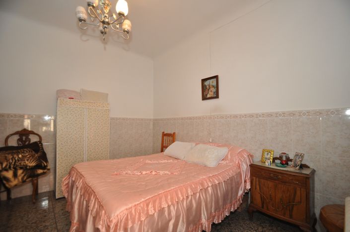 Image No.2-5 Bed Village House for sale