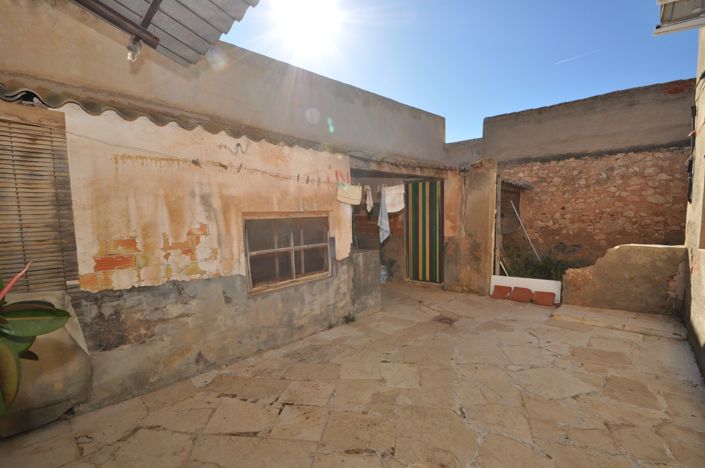 Image No.20-5 Bed Village House for sale