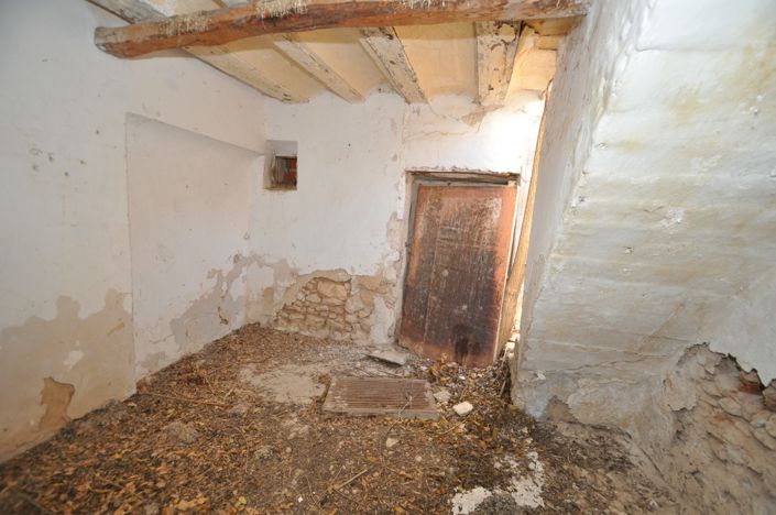 Image No.17-20 Bed Country House for sale