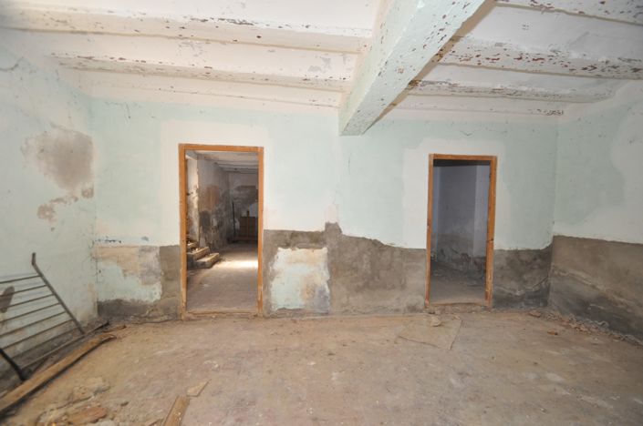 Image No.30-20 Bed Country House for sale