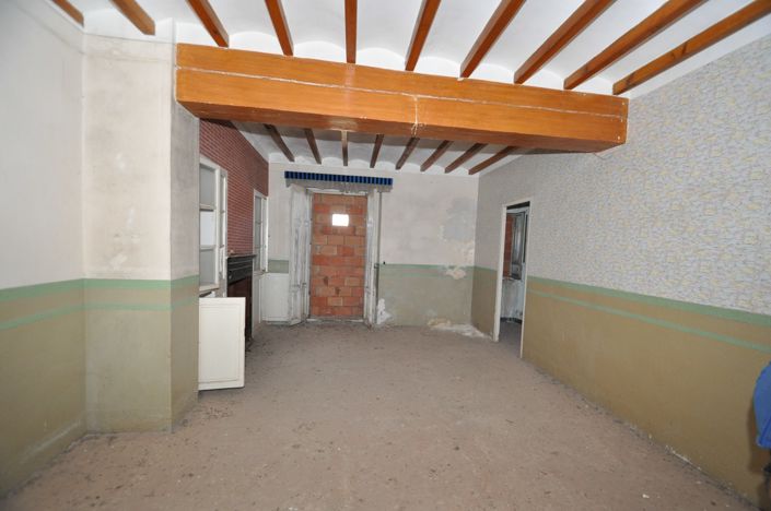 Image No.41-20 Bed Country House for sale