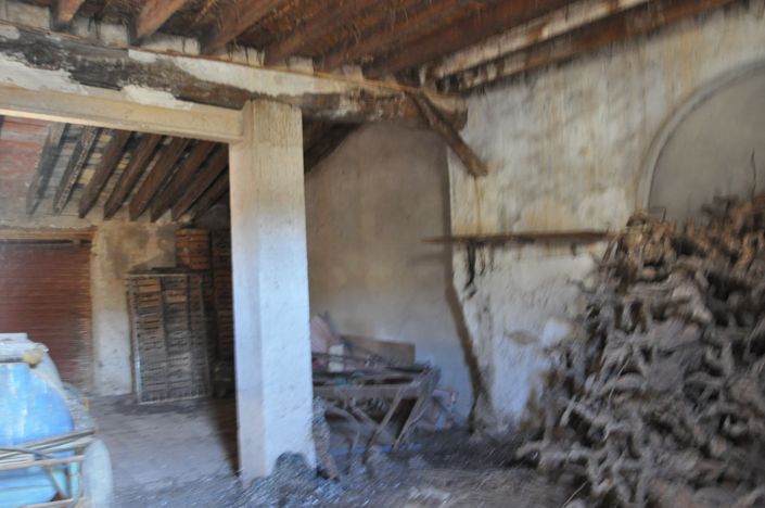 Image No.11-2 Bed Property for sale