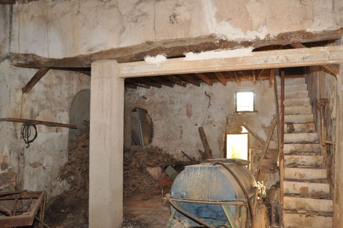 Image No.14-2 Bed Property for sale