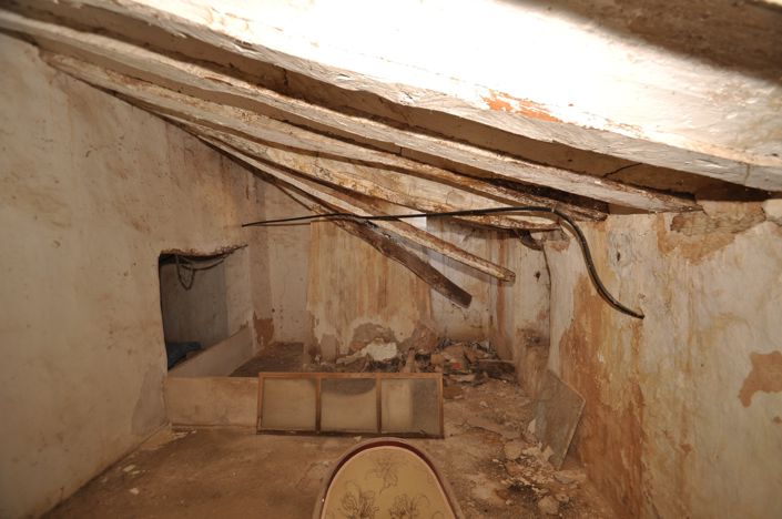 Image No.23-2 Bed Property for sale