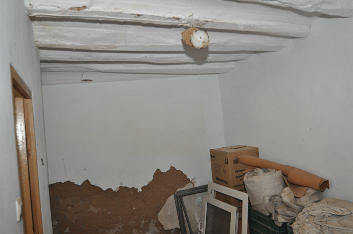 Image No.7-2 Bed Property for sale