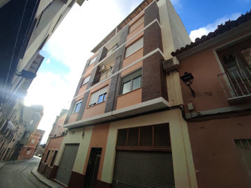 1 - Caudete, Apartment