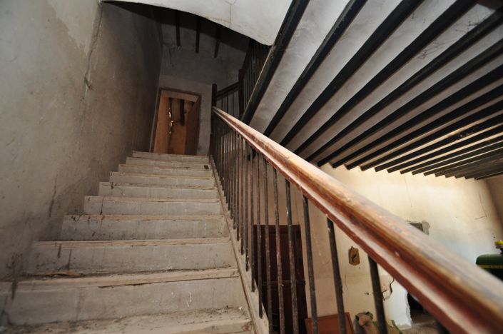 Image No.11-5 Bed Property for sale