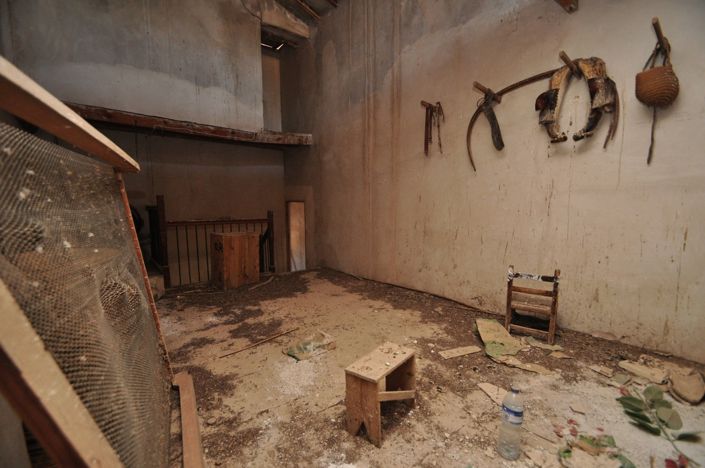 Image No.24-5 Bed Property for sale