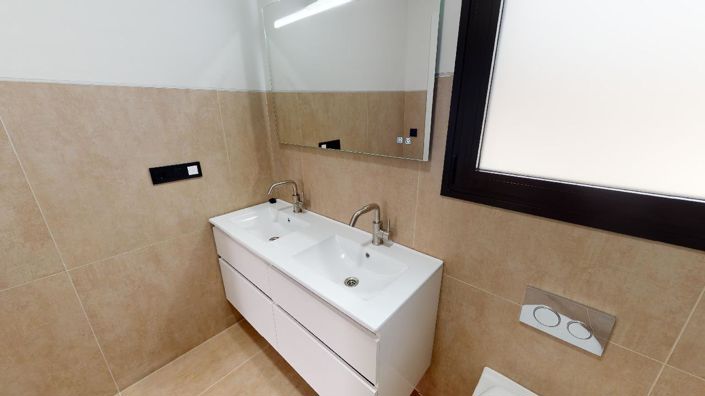 Image No.16-3 Bed Villa for sale