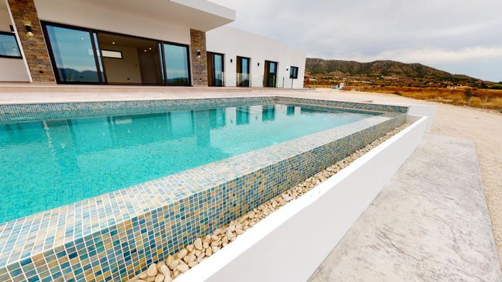 Image No.20-3 Bed Villa for sale