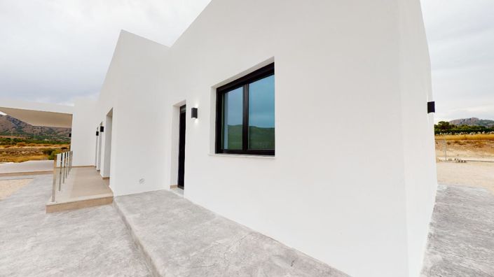 Image No.5-3 Bed Villa for sale