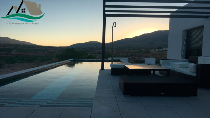 Image No.4-Villa de 4 chambres à vendre à Hondón de las Nieves