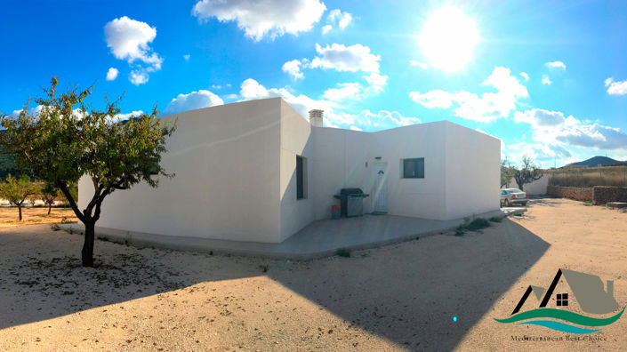 Image No.6-Villa de 4 chambres à vendre à Hondón de las Nieves