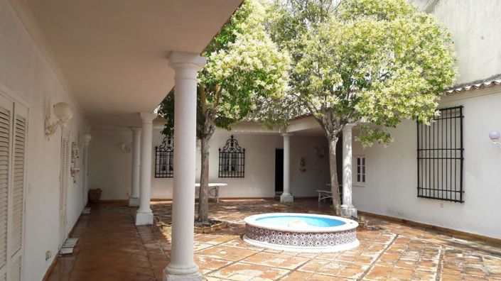 Image No.15-5 Bed Villa for sale