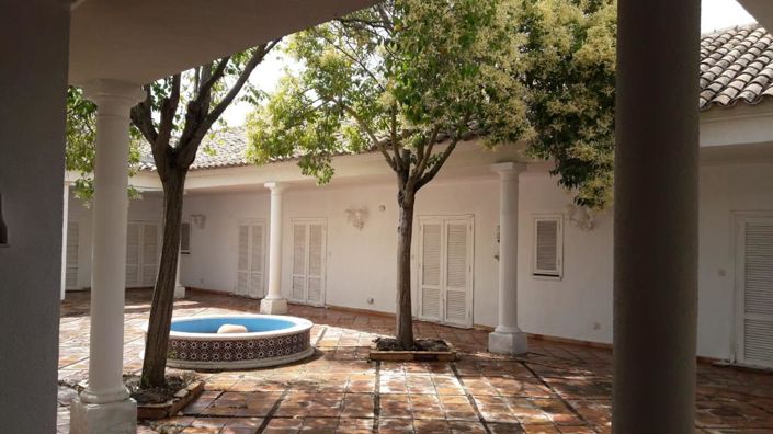 Image No.32-5 Bed Villa for sale