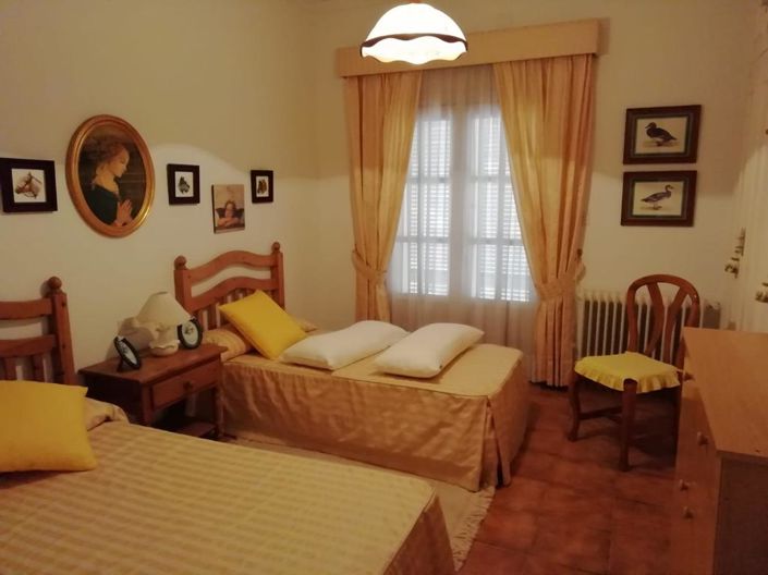 Image No.9-5 Bed Villa for sale