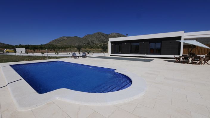 Image No.2-3 Bed Property for sale