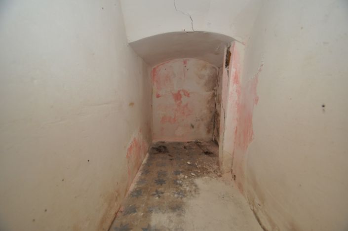 Image No.10-5 Bed Townhouse for sale