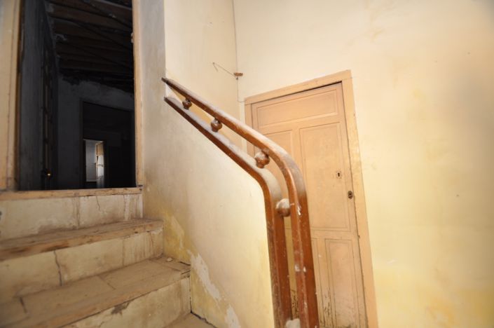 Image No.22-5 Bed Townhouse for sale