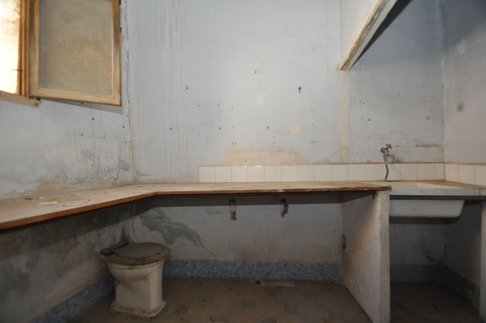 Image No.26-5 Bed Townhouse for sale