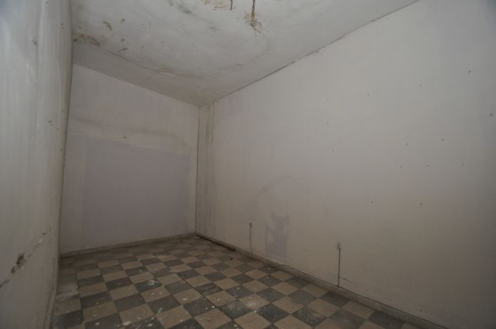 Image No.27-5 Bed Townhouse for sale