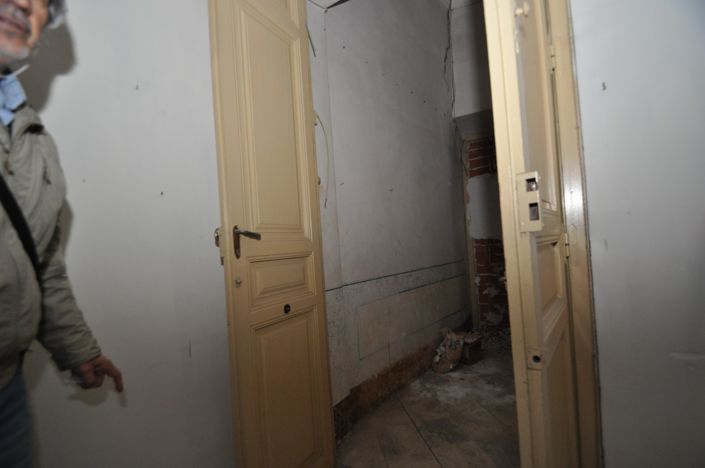 Image No.28-5 Bed Townhouse for sale