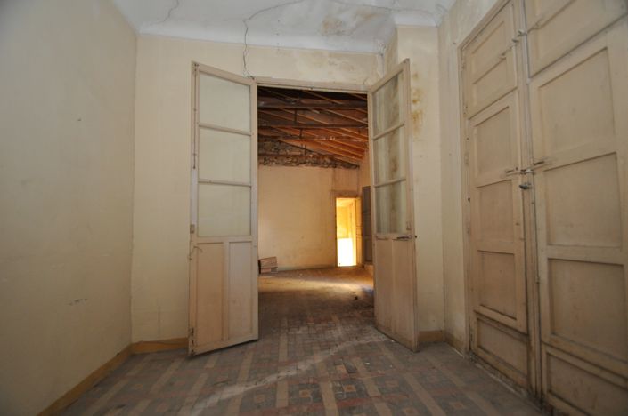 Image No.30-5 Bed Townhouse for sale