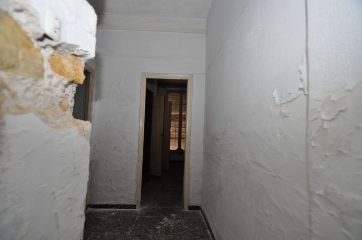 Image No.38-5 Bed Townhouse for sale