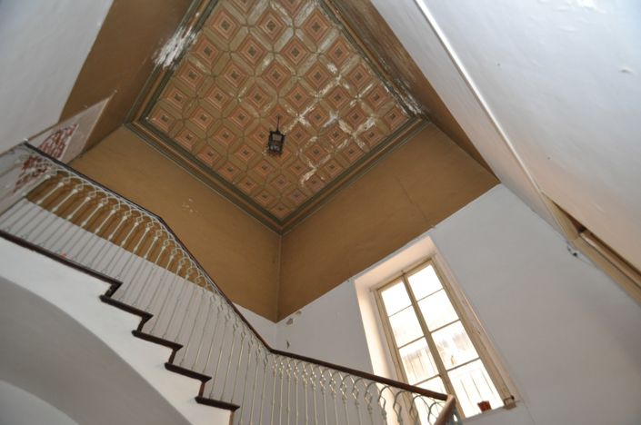 Image No.6-5 Bed Townhouse for sale