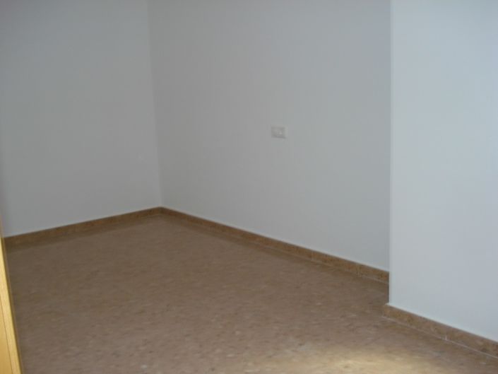 Image No.11-3 Bed Apartment for sale