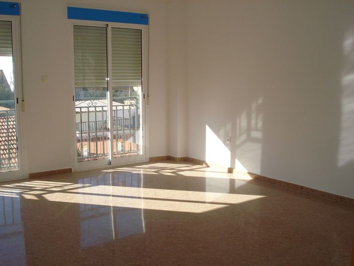 Image No.2-3 Bed Apartment for sale