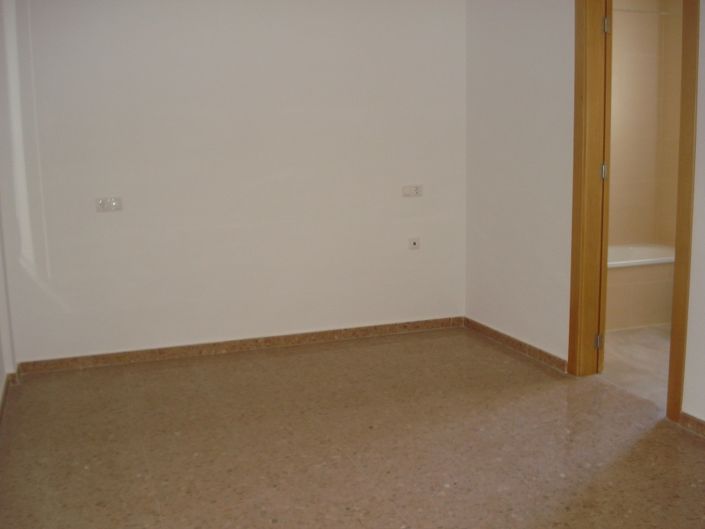 Image No.7-3 Bed Apartment for sale