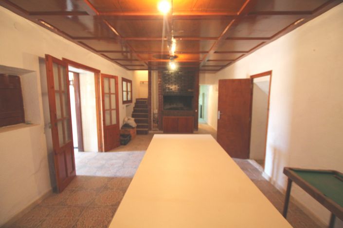 Image No.4-6 Bed Country House for sale