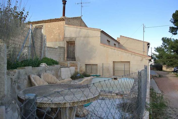 Image No.1-Maison de campagne de 4 chambres à vendre à Monóvar