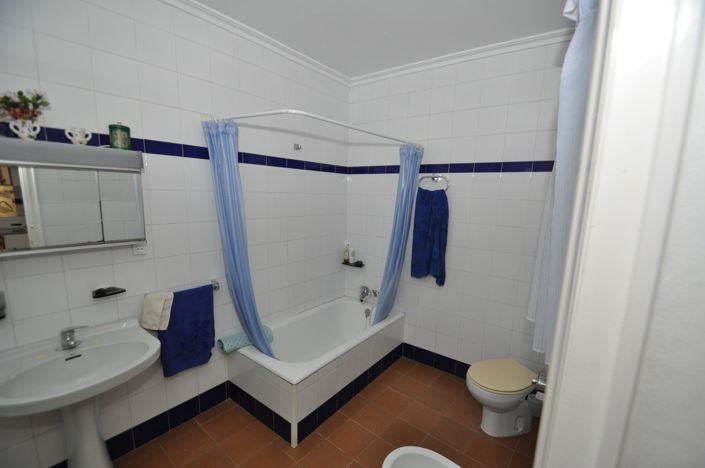 Image No.15-3 Bed Villa for sale