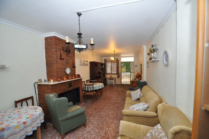 Image No.18-3 Bed Villa for sale