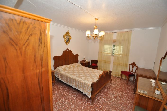 Image No.21-3 Bed Villa for sale