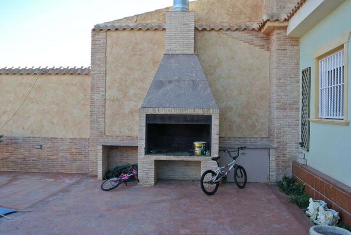 Image No.12-5 Bed Country House for sale