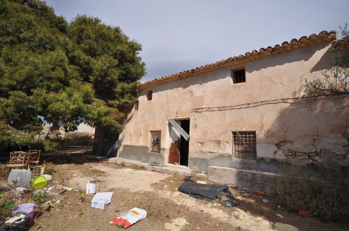 Image No.1-Maison de campagne de 4 chambres à vendre à Monóvar
