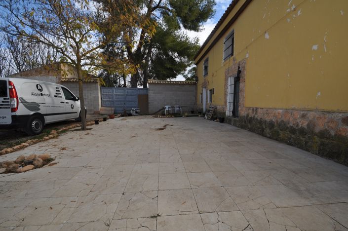 Image No.42-Maison de campagne de 5 chambres à vendre à Yecla