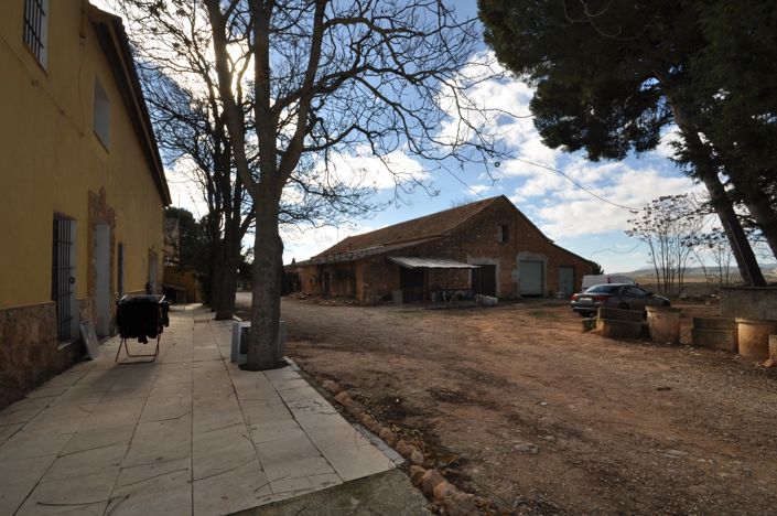 Image No.43-Maison de campagne de 5 chambres à vendre à Yecla