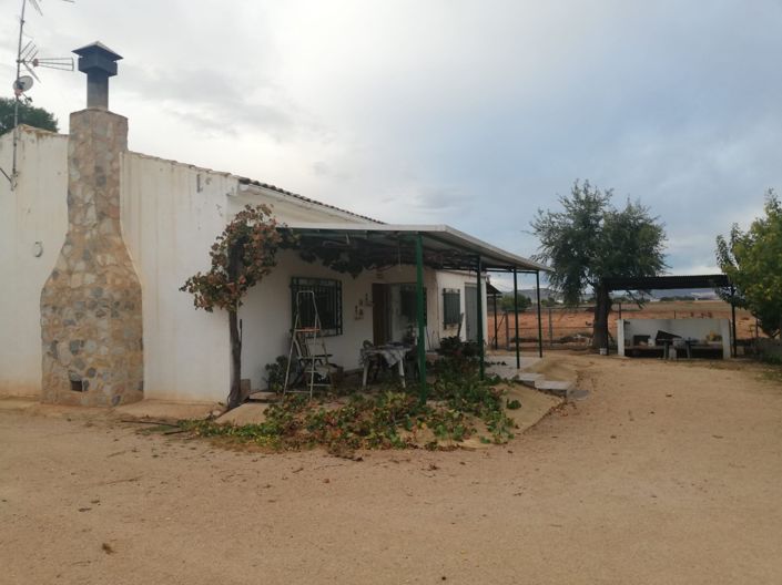 Image No.1-Maison de campagne de 1 chambre à vendre à Yecla