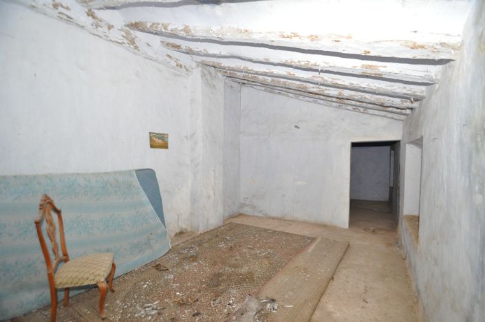 Image No.47-15 Bed Country House for sale