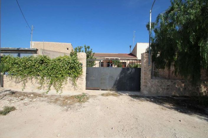 Image No.31-Maison de campagne de 4 chambres à vendre à Pinoso